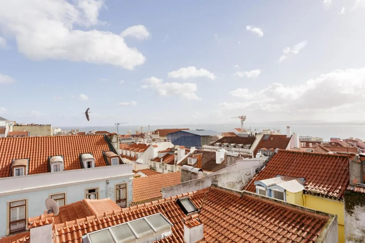 Chiado Rooftop Retreat: 19th Century Charm with River Views Lisbon 0*,