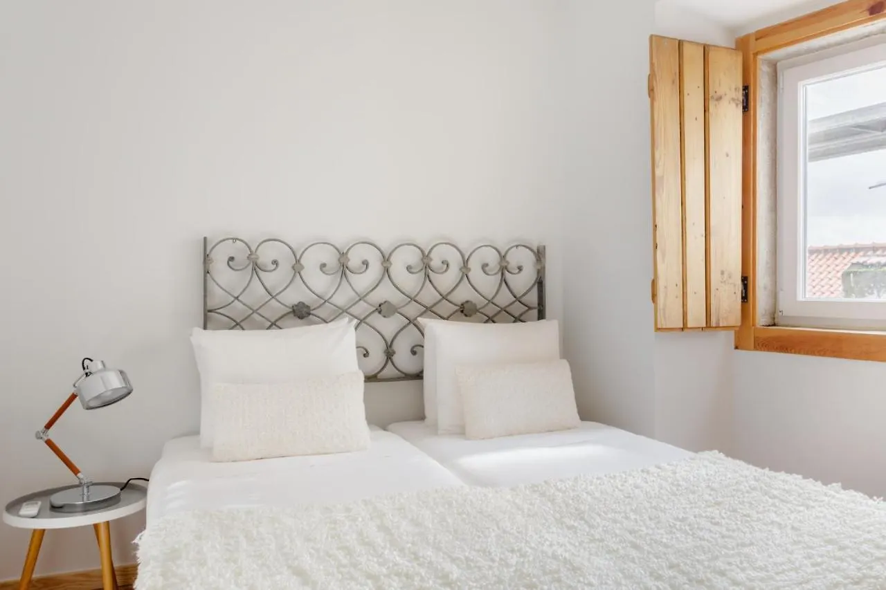 Apartment Chiado Rooftop Retreat: 19th Century Charm with River Views Lisbon