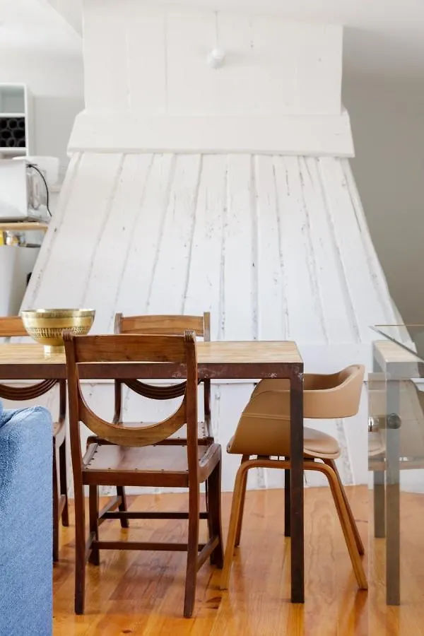 Amazing Rooftop Terrace With River And Historic City View 4 Bedrooms 4 Bathrooms Ac 19Th Century Building Chiado Lisbona